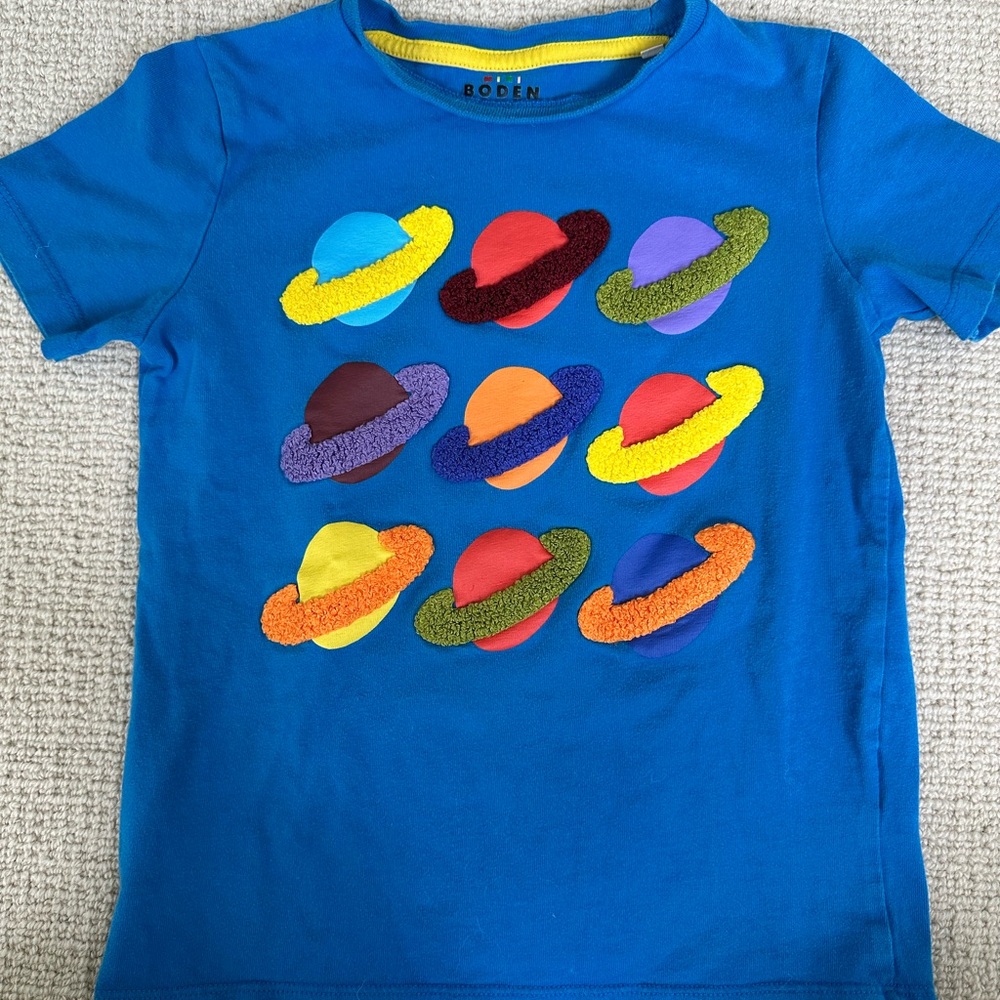 Mini Boden Kids Colorful Planet Tee